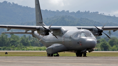 Photo ID 90117 by Alan Worsley. Malaysia Air Force CASA CN235M 220, M44 06