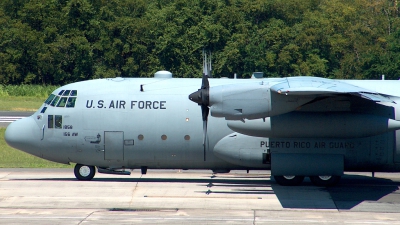 Photo ID 11510 by Wilberto Solla. USA Air Force Lockheed C 130E Hercules L 382, 62 1858