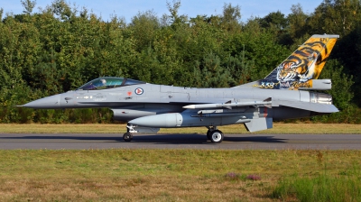 Photo ID 90876 by Matthias Bienentreu. Norway Air Force General Dynamics F 16AM Fighting Falcon, 671