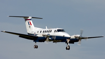 Photo ID 91463 by Chris Albutt. UK Air Force Beech Super King Air B200, ZK453