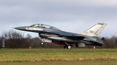 Photo ID 93723 by Jan Eenling. Italy Air Force General Dynamics F 16B Fighting Falcon, MM7267