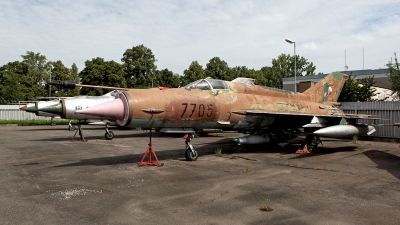 Photo ID 93994 by Carl Brent. Czech Republic Air Force Mikoyan Gurevich MiG 21MF, 7705