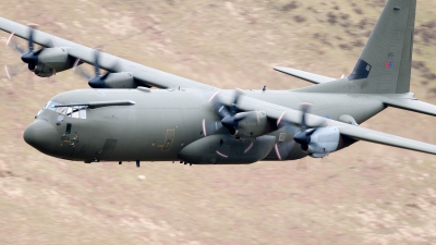 Photo ID 94090 by Paul Massey. UK Air Force Lockheed Martin Hercules C4 C 130J 30 L 382, ZH875