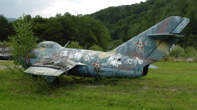 Photo ID 94223 by frank van de waardenburg. Hungary Air Force Mikoyan Gurevich MiG 15bis, 350