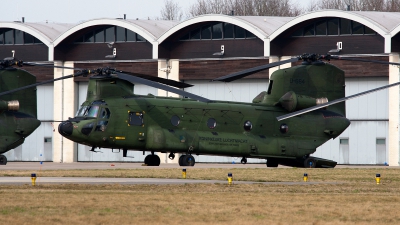 Photo ID 95669 by Jan Eenling. Netherlands Air Force Boeing Vertol CH 47D Chinook, D 664