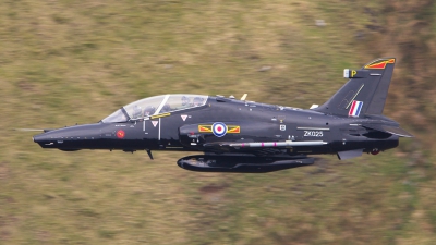 Photo ID 95173 by Neil Bates. UK Air Force BAE Systems Hawk T 2, ZK025