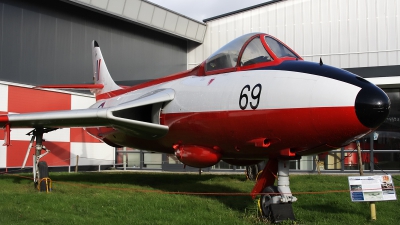 Photo ID 95301 by Walter Van Bel. UK Air Force Hawker Hunter F51, WV395