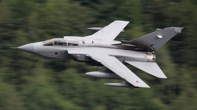 Photo ID 12185 by John Higgins. UK Air Force Panavia Tornado GR4 T, ZA541