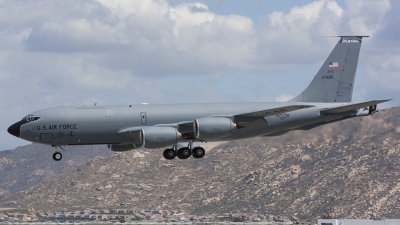 Photo ID 95994 by Nathan Havercroft. USA Air Force Boeing KC 135R Stratotanker 717 100, 62 3520