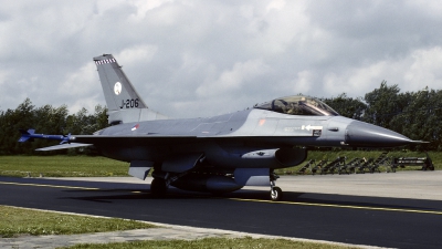 Photo ID 96331 by Joop de Groot. Netherlands Air Force General Dynamics F 16A Fighting Falcon, J 206