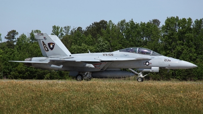 Photo ID 96451 by David F. Brown. USA Navy Boeing F A 18F Super Hornet, 166467