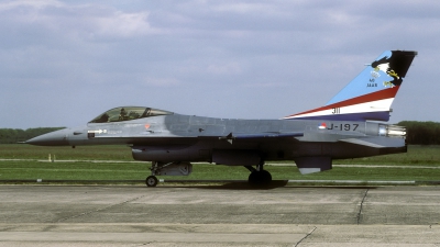 Photo ID 96300 by Bart Hoekstra. Netherlands Air Force General Dynamics F 16A Fighting Falcon, J 197