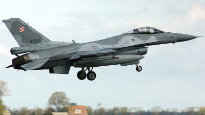 Photo ID 97192 by Arie van Groen. Poland Air Force General Dynamics F 16C Fighting Falcon, 4065