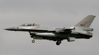 Photo ID 97613 by Bert van Wijk. Norway Air Force General Dynamics F 16AM Fighting Falcon, 667