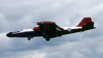 Photo ID 97364 by Joop de Groot. UK Royal Aircraft Establishment English Electric Canberra B6 MOD, XH568