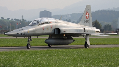 Photo ID 97919 by Andreas Weber. Switzerland Air Force Northrop F 5F Tiger II, J 3201
