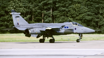 Photo ID 97568 by Joop de Groot. UK Air Force Sepecat Jaguar GR3A, XX725