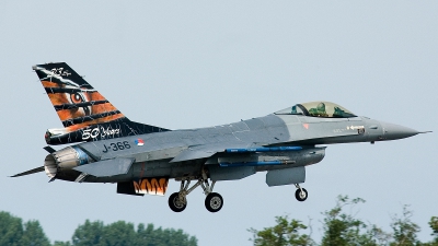 Photo ID 97702 by Jan Eenling. Netherlands Air Force General Dynamics F 16AM Fighting Falcon, J 366