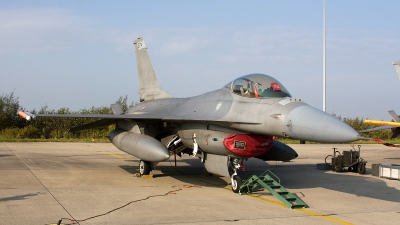 Photo ID 98348 by Jan Eenling. Italy Air Force General Dynamics F 16A ADF Fighting Falcon, MM7249