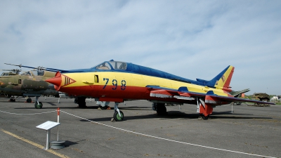 Photo ID 98771 by Günther Feniuk. East Germany Navy Sukhoi Su 22M4 Fitter K, 798