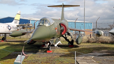 Photo ID 98764 by Chris Albutt. Denmark Air Force Lockheed F 104G Starfighter, R 756