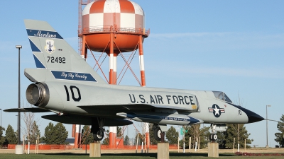 Photo ID 12618 by Jaysen F. Snow - Sterling Aerospace Photography. USA Air Force Convair F 106A Delta Dart 8, 57 2492