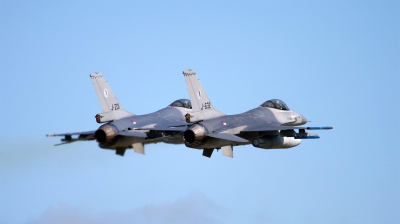 Photo ID 99684 by Lieuwe de Vries. Netherlands Air Force General Dynamics F 16AM Fighting Falcon, J 632