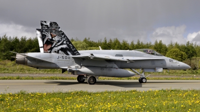 Photo ID 100021 by Bart Hoekstra. Switzerland Air Force McDonnell Douglas F A 18C Hornet, J 5011