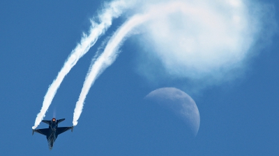 Photo ID 101182 by Neil Cotten. Belgium Air Force General Dynamics F 16AM Fighting Falcon, FA 84