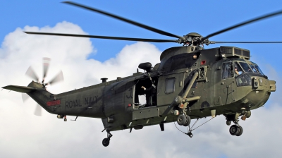 Photo ID 101653 by Chris Albutt. UK Navy Westland Sea King HC4, ZD480