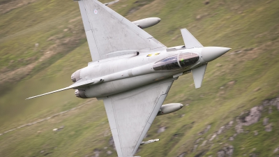 Photo ID 101685 by Lloyd Horgan. UK Air Force Eurofighter Typhoon FGR4, ZK300