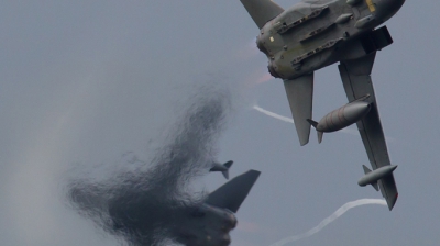 Photo ID 102004 by Neil Bates. UK Air Force Panavia Tornado GR4A, ZA369