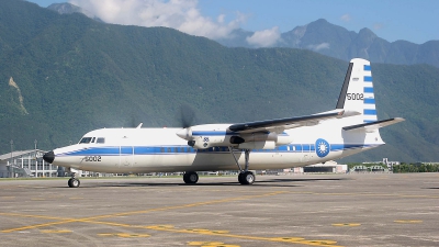 Photo ID 13197 by R J Schreurs. Taiwan Air Force Fokker 50, 5002