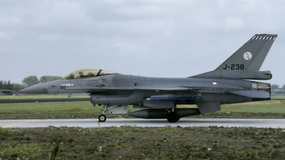 Photo ID 102763 by Joop de Groot. Netherlands Air Force General Dynamics F 16A Fighting Falcon, J 238