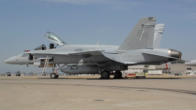 Photo ID 102898 by Peter Boschert. USA Marines McDonnell Douglas F A 18C Hornet, 164736