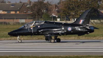 Photo ID 13401 by Tom Gibbons. UK Air Force British Aerospace Hawk T 1A, XX321