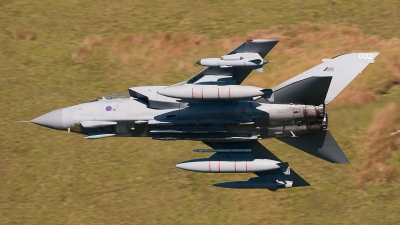Photo ID 104109 by Paul Massey. UK Air Force Panavia Tornado GR4, ZA473