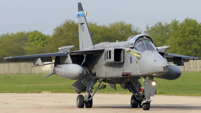 Photo ID 13460 by Chris Lofting. UK Air Force Sepecat Jaguar GR3A, XX119