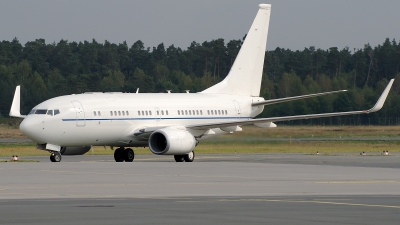 Photo ID 104638 by Günther Feniuk. USA Air Force Boeing C 40B 737 7CP BBJ, 02 0042