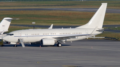 Photo ID 104713 by Günther Feniuk. USA Air Force Boeing C 40B 737 7CP BBJ, 02 0042