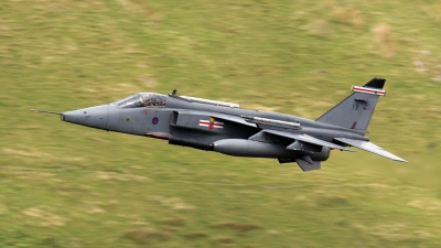 Photo ID 1353 by Scott Rathbone. UK Air Force Sepecat Jaguar GR3A, XZ117