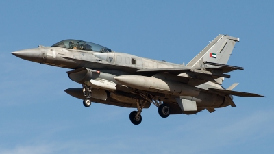 Photo ID 104981 by A. Muñiz Zaragüeta. United Arab Emirates Air Force Lockheed Martin F 16F Fighting Falcon, 3011