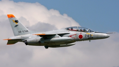 Photo ID 13559 by Darren Mottram. Japan Air Force Kawasaki T 4, 66 5749