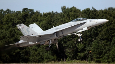 Photo ID 106377 by David F. Brown. USA Navy McDonnell Douglas F A 18C Hornet, 164243