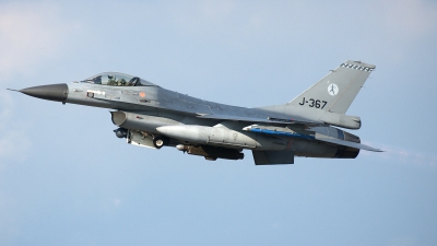 Photo ID 106375 by Jörg Pfeifer. Netherlands Air Force General Dynamics F 16AM Fighting Falcon, J 367
