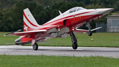 Photo ID 107097 by Karl-Heinz Krebs. Switzerland Air Force Northrop F 5E Tiger II, J 3089