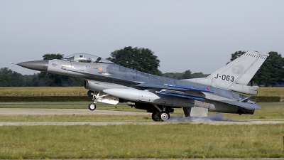 Photo ID 107396 by rob martaré. Netherlands Air Force General Dynamics F 16AM Fighting Falcon, J 063