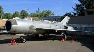 Photo ID 107411 by Chris Albutt. Czech Republic Air Force Mikoyan Gurevich MiG 19P, 0813