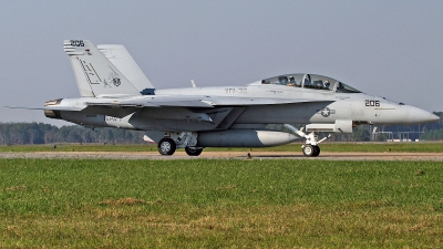 Photo ID 107541 by David F. Brown. USA Navy Boeing F A 18F Super Hornet, 166669