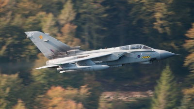 Photo ID 108062 by Paul Massey. UK Air Force Panavia Tornado GR4, ZA607